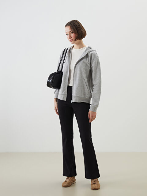 LCWAIKIKI Classic Beli Lastikli İspanyol Paça Kadın Tayt Pantolon - S5M729Z8-CVL