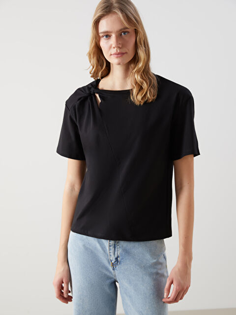 LCW Vision Bisiklet Yaka Kadın Tişört - S5M856Z8-CVL