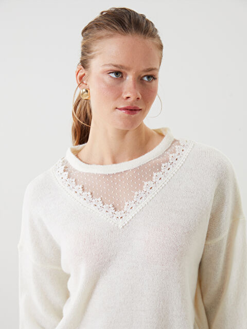 LCWAIKIKI Classic Bisiklet Yaka Dantel Detaylı Oversize Kadın Triko Kazak - S5MA06Z8-R9J