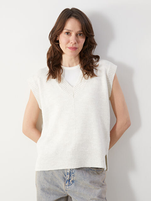 LCWAIKIKI Classic V Yaka Kadın Triko Süveter - S5MD32Z8-MXN