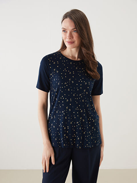 LCW Grace Bisiklet Yaka Desenli Kadın Tişört - S5ME25Z8-LSJ