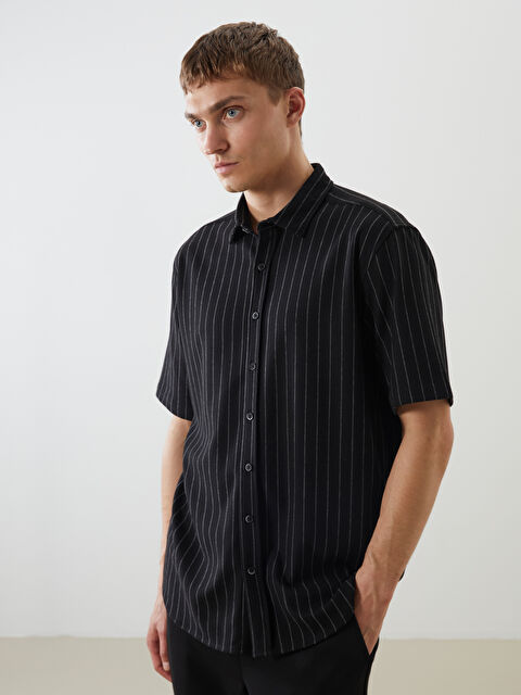 LCW Vision Regular Fit Kısa Kollu Çizgili Erkek Gömlek - S5MM16Z8-LEG