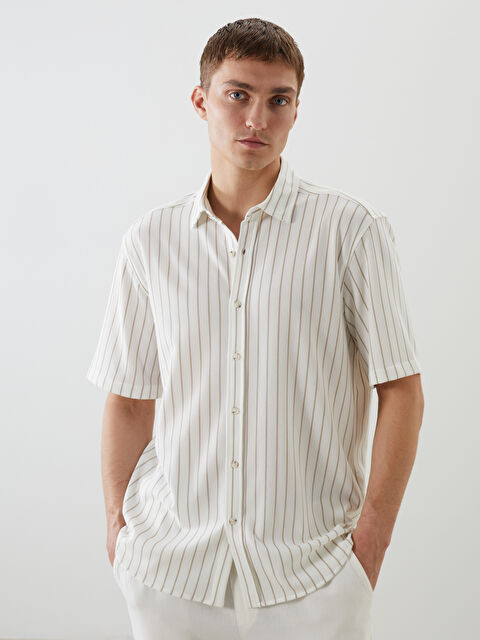 LCW Vision Regular Fit Kısa Kollu Çizgili Erkek Gömlek - S5MM16Z8-LFC