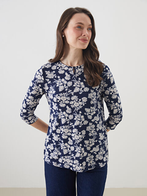 LCW Grace Bisiklet Yaka Çiçekli Kadın Bluz - S5MM75Z8-LSJ
