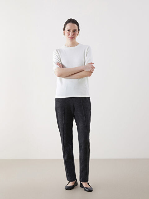 LCWAIKIKI Classic Beli Lastikli Havuç Kesim Kadın Pantolon - S5MO51Z8-MHS