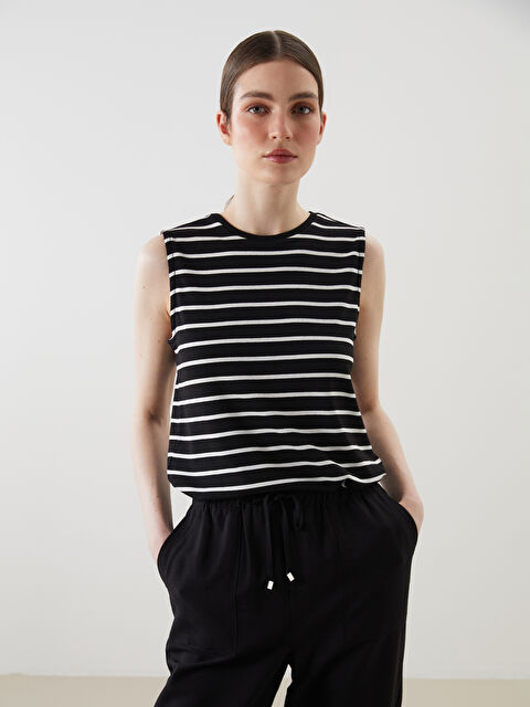 LCWAIKIKI Classic Bisiklet Yaka Çizgili Kadın Atlet - S5MP33Z8-LEG