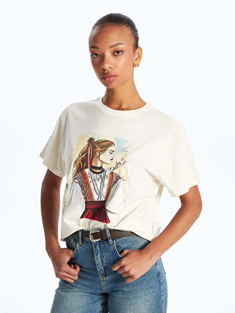 LCW Vision Bisiklet Yaka Baskılı Kadın Tişört - S5MT41Z8-FDL