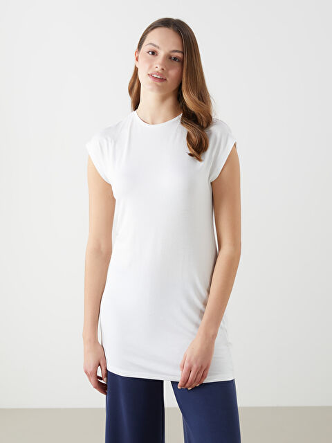 LCWAIKIKI Classic Bisiklet Yaka Kadın Tişört - S5MU75Z8-R9J