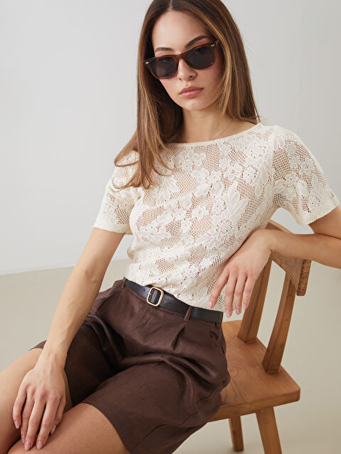 LCWAIKIKI Classic Bisiklet Yaka Dantelli Bluz - S5MV39Z8-FWM
