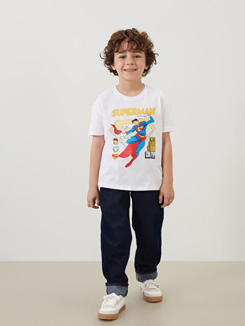 LCW Kids Bisiklet Yaka Superman Baskılı Erkek Çocuk Tişört - S5MV89Z1-Q6K
