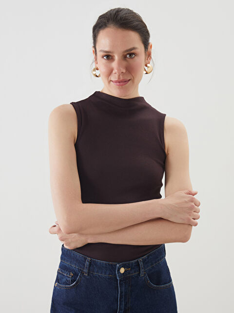 LCWAIKIKI Classic Dik Yaka Kadın Body - S5N287Z8-JR3