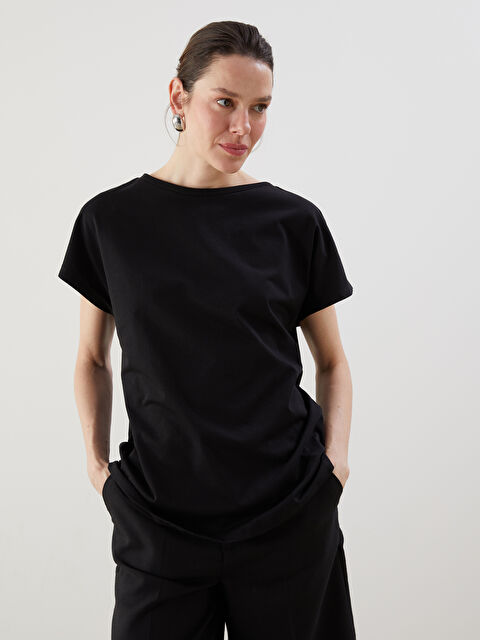 LCWAIKIKI Classic Bisiklet Yaka Kadın Tişört - S5N363Z8-CVL