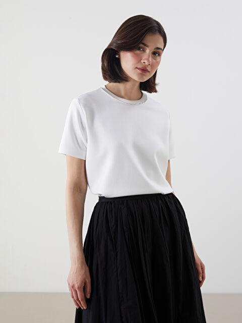 LCW Modest Bisiklet Yaka Taşlı Kadın Tişört - S5N387Z8-EEW