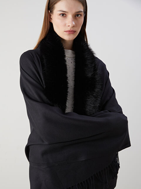 LCW Modest Püsküllü Kadın Şal