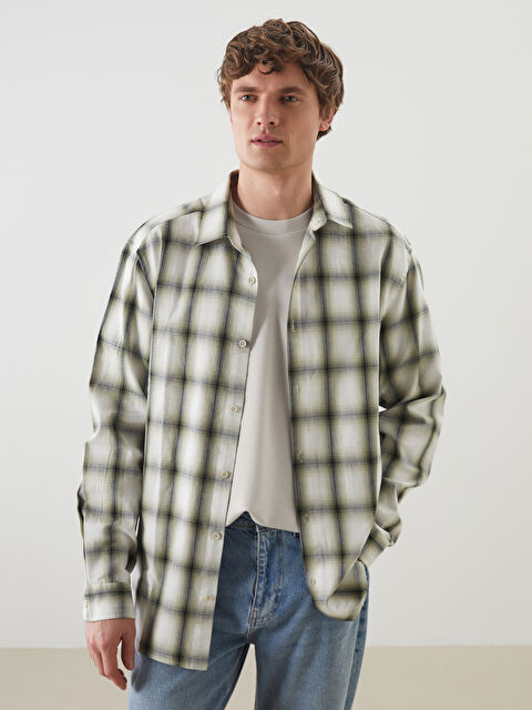 LCW Vision Regular Fit Uzun Kollu Ekose Gabardin Erkek Gömlek - S5N830Z8-LMT