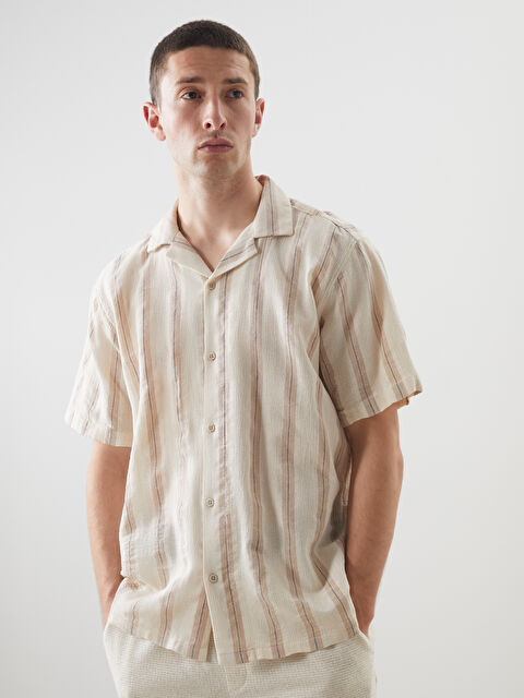 LCW Vision Regular Fit Kısa Kollu Çizgili Erkek Dokulu Gömlek - S5N849Z8-LE8