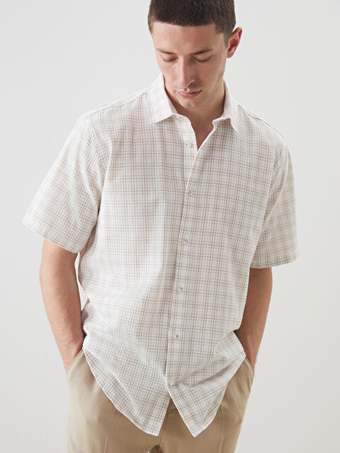 LCW Vision Regular Fit Kısa Kollu Ekose Erkek Gömlek - S5N850Z8-LKQ