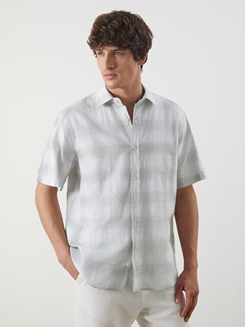 LCW Vision Regular Fit Kısa Kollu Ekose Poplin Erkek Gömlek - S5N852Z8-LME