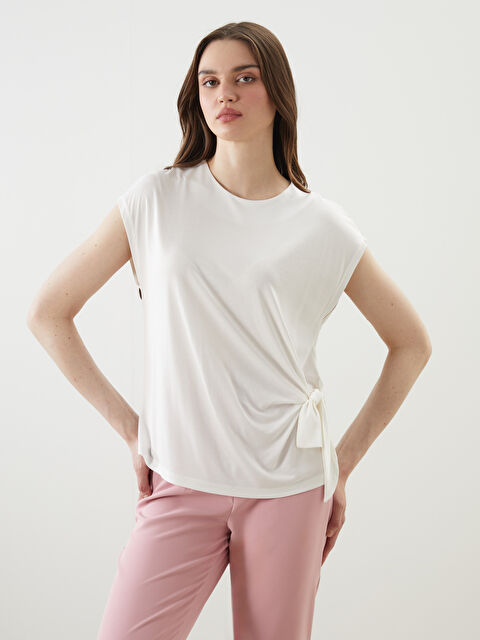 LCW Vision Bisiklet Yaka Kadın Tişört - S5N979Z8-R9J