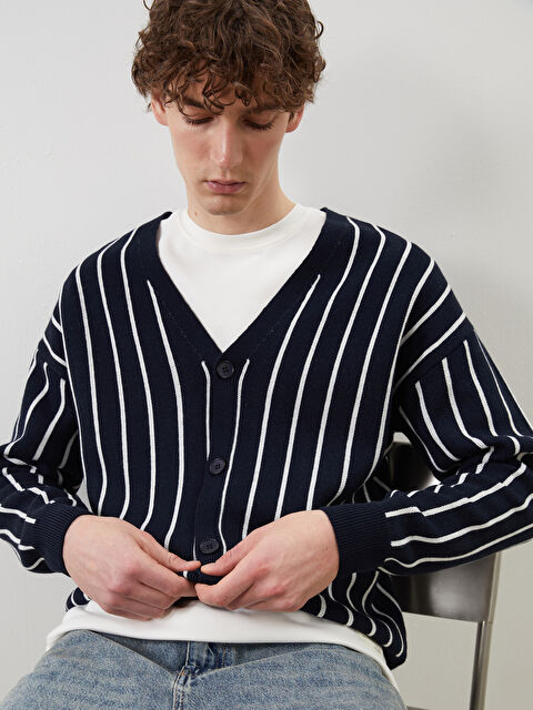 XSIDE Standart Kalıp V Yaka Erkek Triko Hırka - S5NB70Z8-HRZ