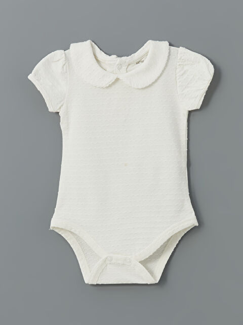 LCW baby Bebe Yaka Basic Kız Bebek Çıtçıtlı Bodysuit - S5NF87Z1-R9J