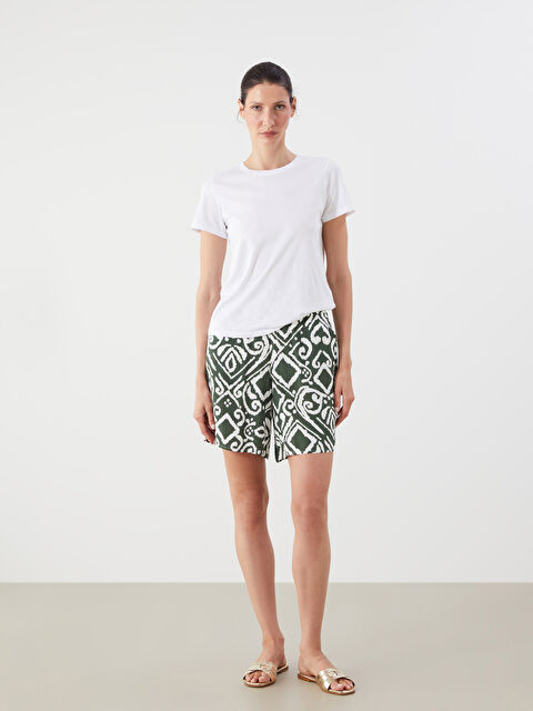 LCWAIKIKI Classic Beli Lastikli Desenli Kadın Şort - S5NH85Z8-LRR