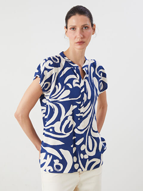 LCWAIKIKI Classic Kaçık Yaka Çiçekli Bluz - S5NI04Z8-LQQ