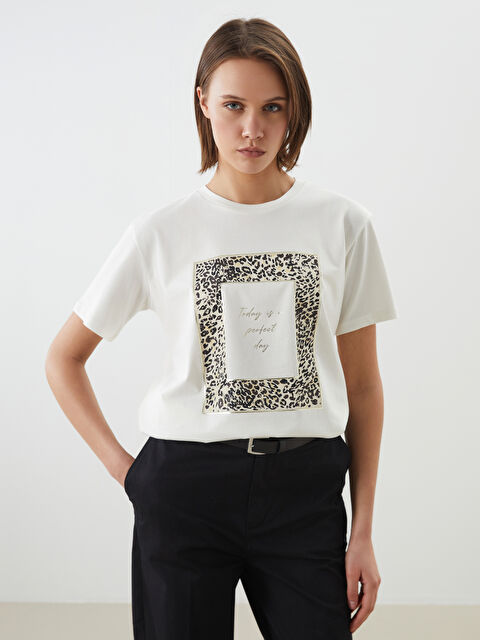 Tシャツ・カットソー DNL SS23 KOREAN NECK SHIRT (QE8N3U UA1 WHITE) T-shirt Round Neck SS Members only Billionaire