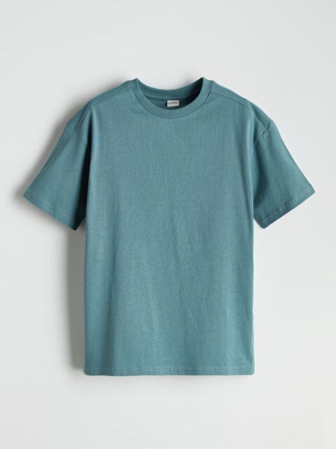 LCW Kids Rahat Kalıp Bisiklet Yaka Basic Erkek Çocuk Tişört - S5NL74Z4-H7V