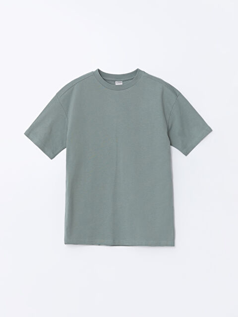 LCW Kids Rahat Kalıp Bisiklet Yaka Basic Erkek Çocuk Tişört - S5NL74Z4-VE2