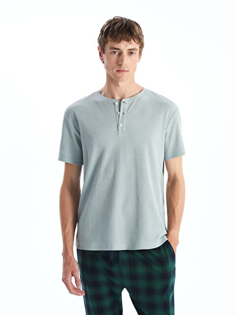 LC WAIKIKI Bisiklet Yaka Kısa Kollu Erkek Pijama Üst - S5NL97Z8-FGT