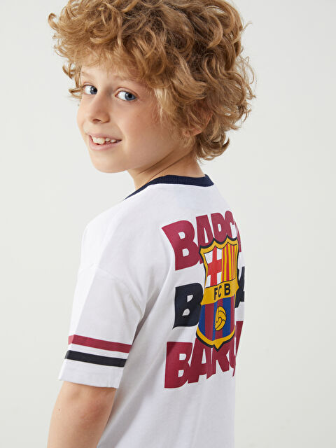 LCW Kids FC Barcelona Baskılı Penye Erkek Çocuk Tişört - S5NP74Z1-Q6K