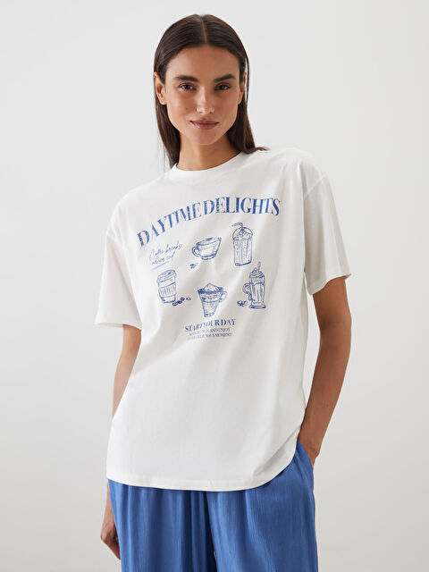 LCW Modest Bisiklet Yaka Baskılı Kadın Tişört - S5NQ56Z8-Q6K