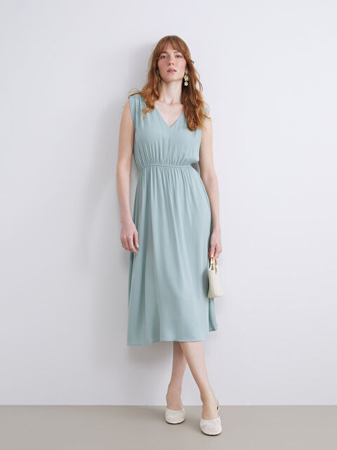 LCWAIKIKI Classic V Yaka Belden Oturtmalı Elbise - S5NR13Z8-TPW