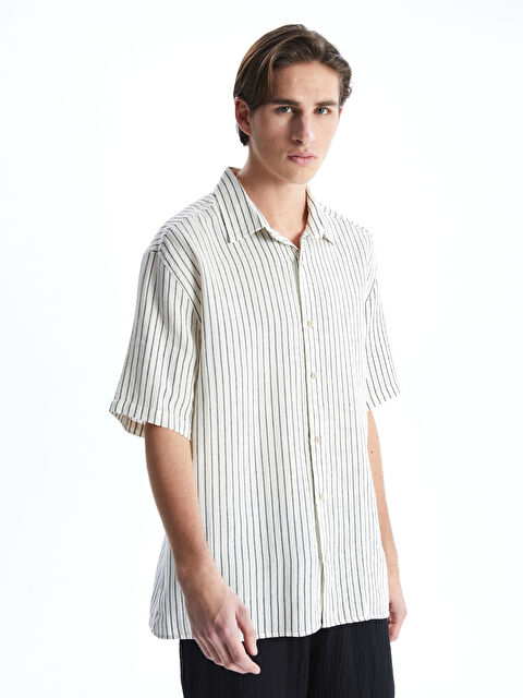 XSIDE Rahat Kalıp Kısa Kollu Çizgili Müslin Erkek Gömlek - S5NR85Z8-LEG