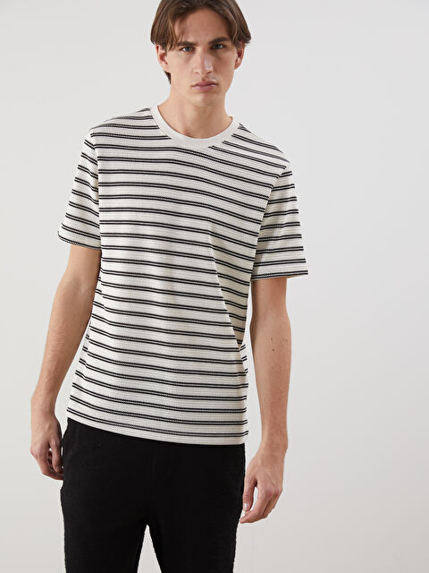 XSIDE Bisiklet Yaka Çizgili Erkek Tişört - S5NS13Z8-LEG