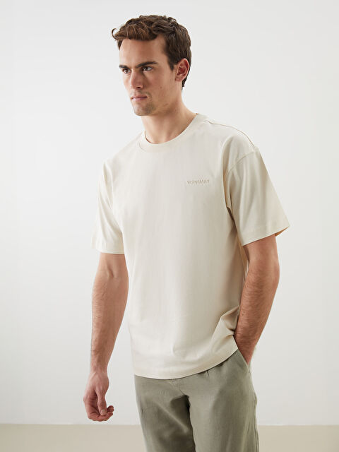 LCW Vision Bisiklet Yaka Baskılı Penye Erkek Tişört