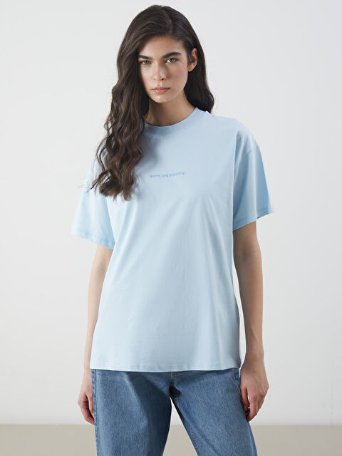 LCW Modest Bisiklet Yaka Baskılı Kadın Tişört - S5O044Z8-FUX