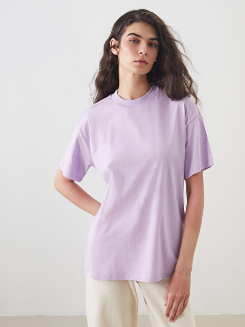 LCW Modest Dik Yaka Kadın Tişört - S5O045Z8-KLK