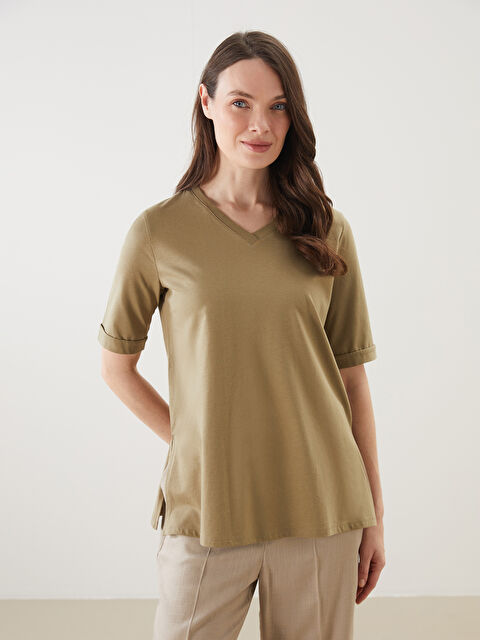 LCW Grace V Yaka Kadın Tişört - S5O072Z8-CTA