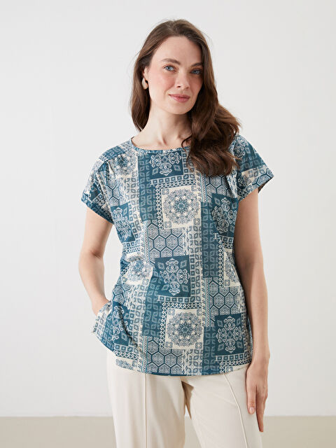 LCW Grace Bisiklet Yaka Etnik Desenli Bluz - S5O110Z8-LRK