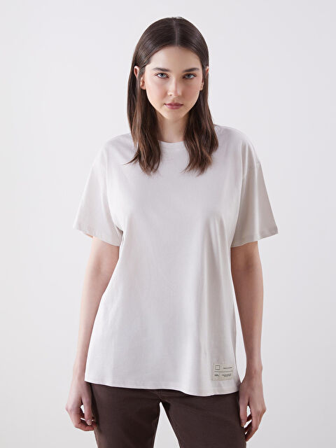 LCW Vision Bisiklet Yaka Baskılı Kadın Tişört - S5O390Z8-FZJ