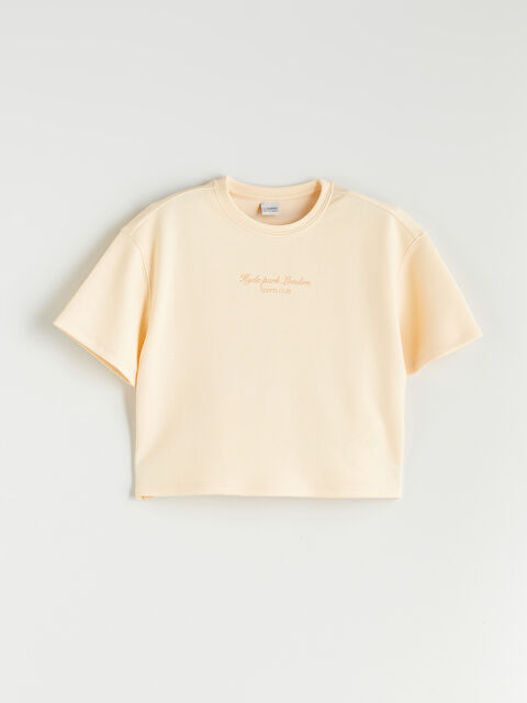 LCW Kids Bisiklet Yaka Soft Touch Kız Çocuk Tişört - S5O561Z4-FRW