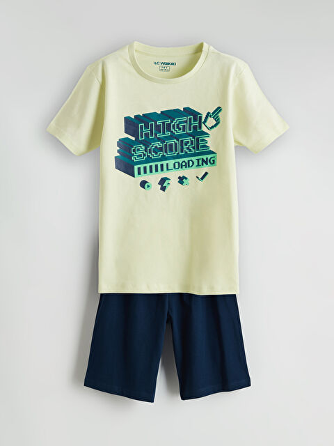 LCW Kids Bisiklet Yaka Erkek Çocuk Şortlu Pijama Takımı - S5O781Z4-FRK