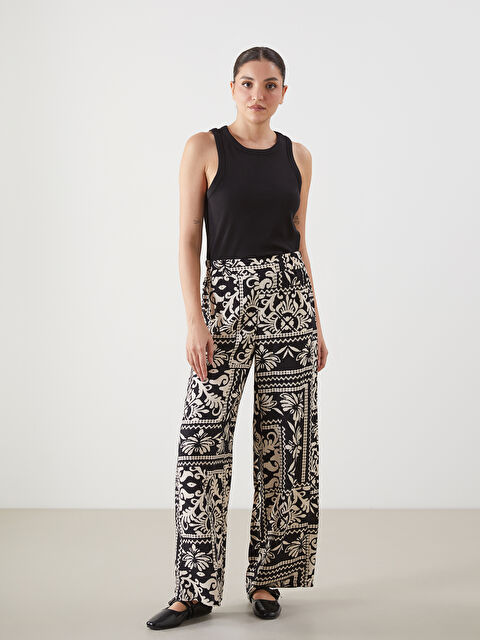 LCWAIKIKI Classic Beli Lastikli Desenli Pantolon - S5O886Z8-LQJ