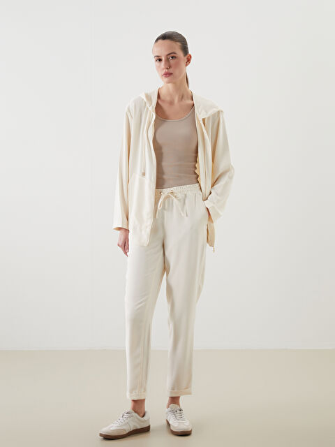 LCWAIKIKI Classic Beli Lastikli Kadın Pantolon - S5OJ97Z8-FX0
