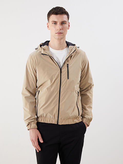 LCWAIKIKI Classic Standart Kalıp Kapüşonlu Erkek Mont - S5OO65Z8-SZD