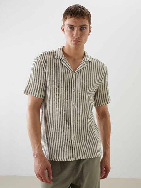 LCW Vision Polo Yaka Çizgili Erkek Tişört - S5OU49Z8-LGG