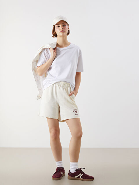 XSIDE Beli Lastikli New York Baskılı Kadın Şort - S5OU56Z8-YMU