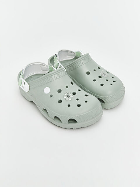 LCW STEPS Çiçek Baskılı Kadın Plaj Sandaleti - S5P229Z8-FLD